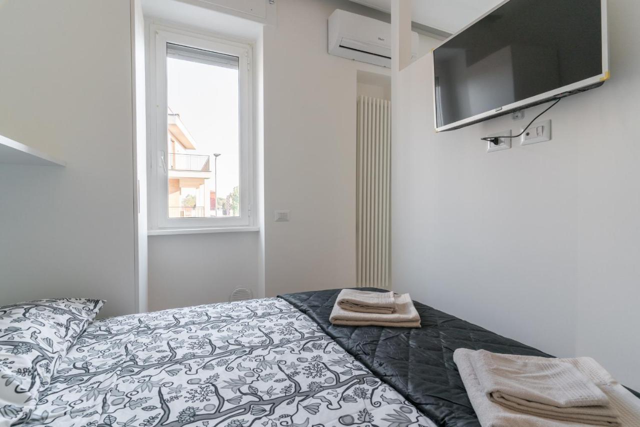 Cimiano Suite 21, New Apartment ミラノ エクステリア 写真