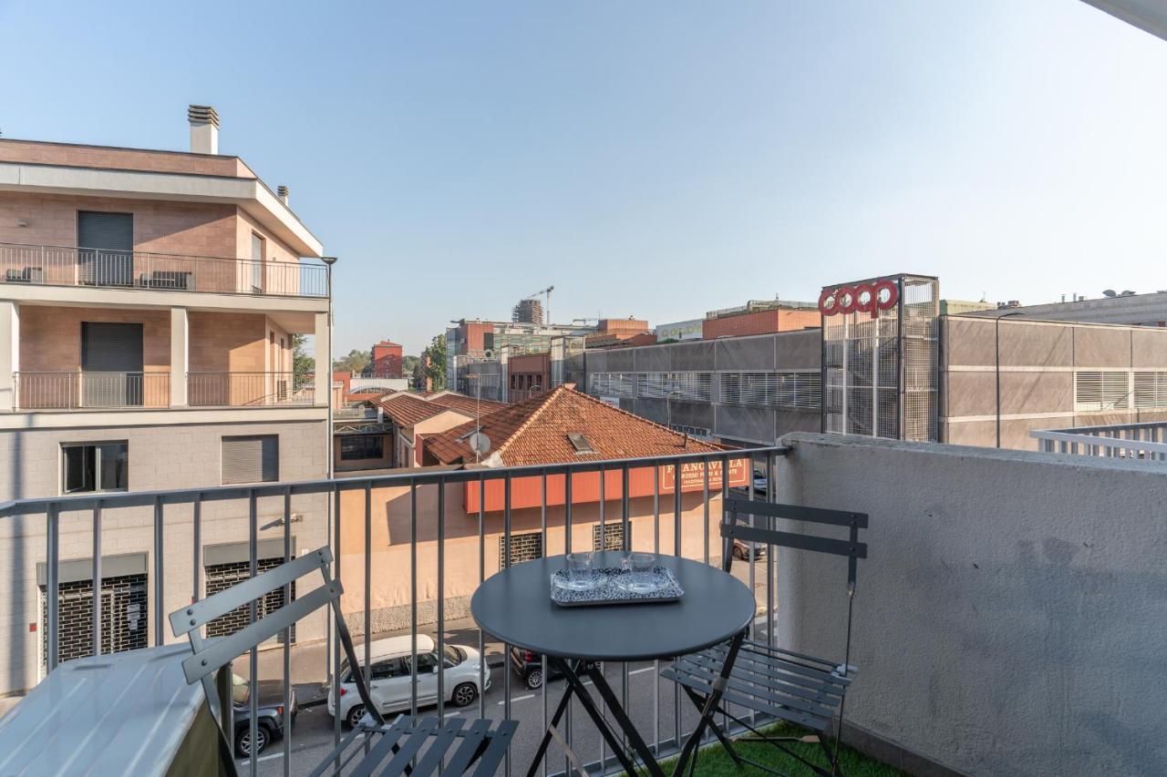 Cimiano Suite 21, New Apartment ミラノ エクステリア 写真